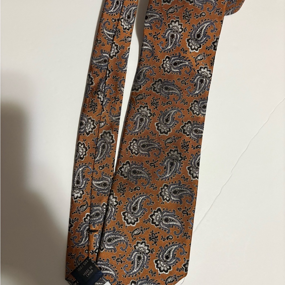 Jos. A Bank Signature Collection Copper Paisley 100% Silk Mens Tie